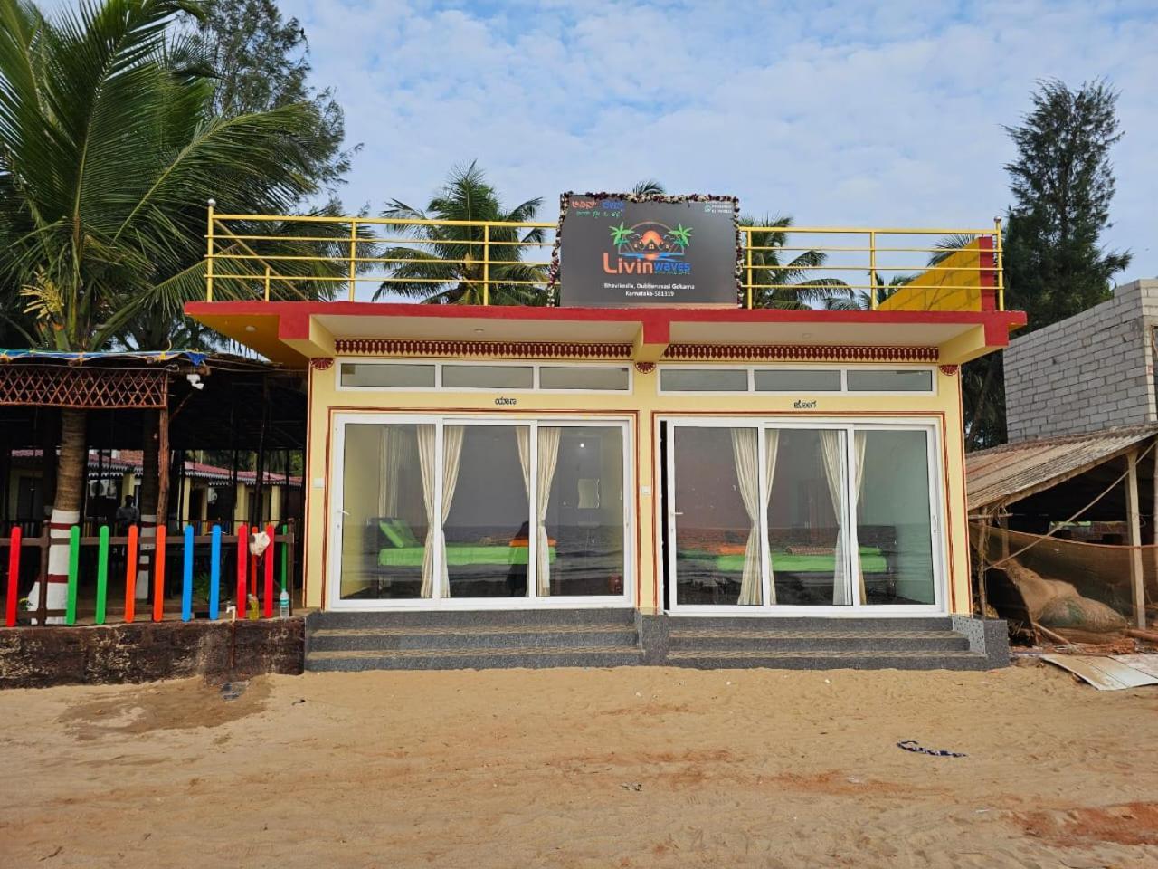 Livin Waves Beach Stay And Cafe Gokarna  Luaran gambar